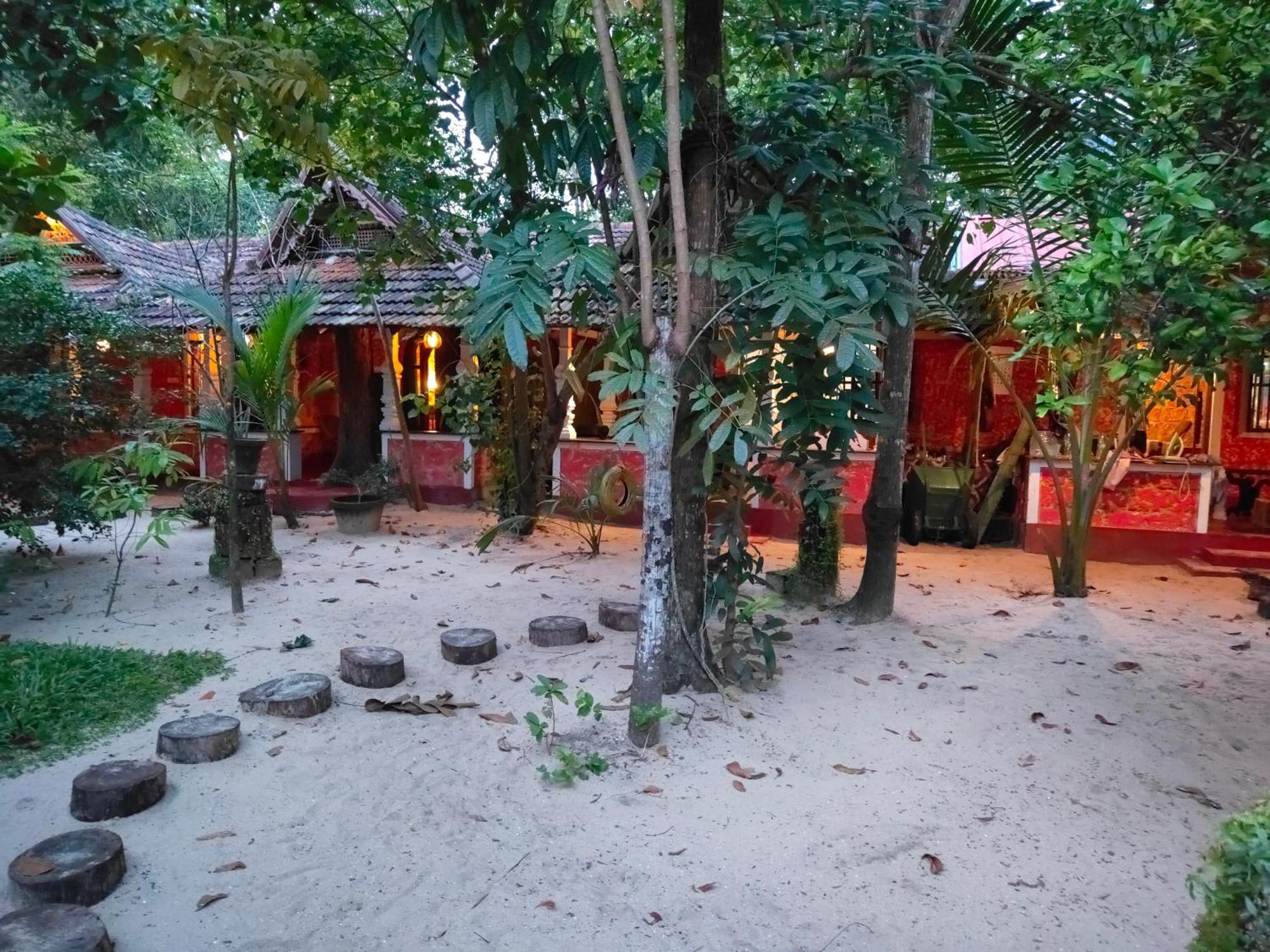 Abba Marari Beach Villas & Homestay Mararikulam Alappuzha Oda fotoğraf